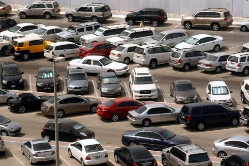 250 cars per month are abandoned in Dubai