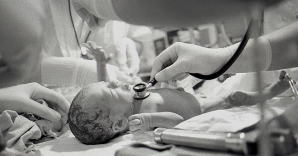 Child birth costs to double up in UAE